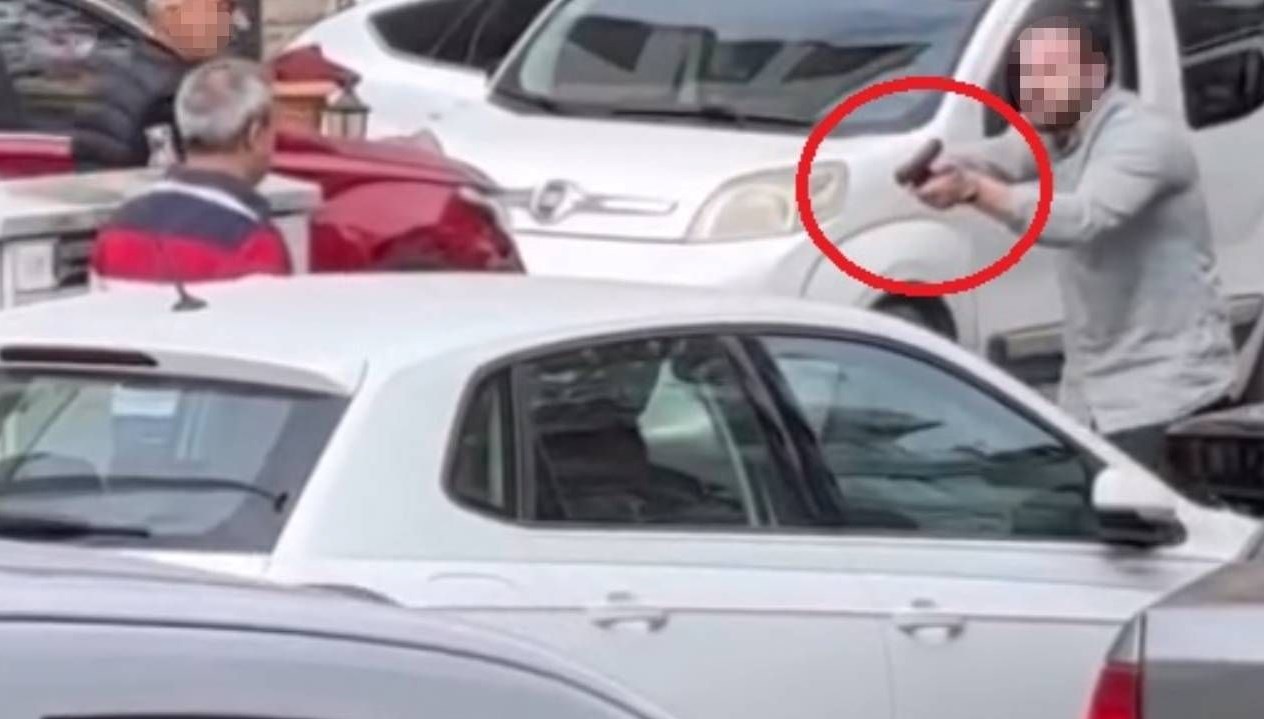 ankarada dehset yol verme tartismasinda silahli tehdit jNl9ygPU