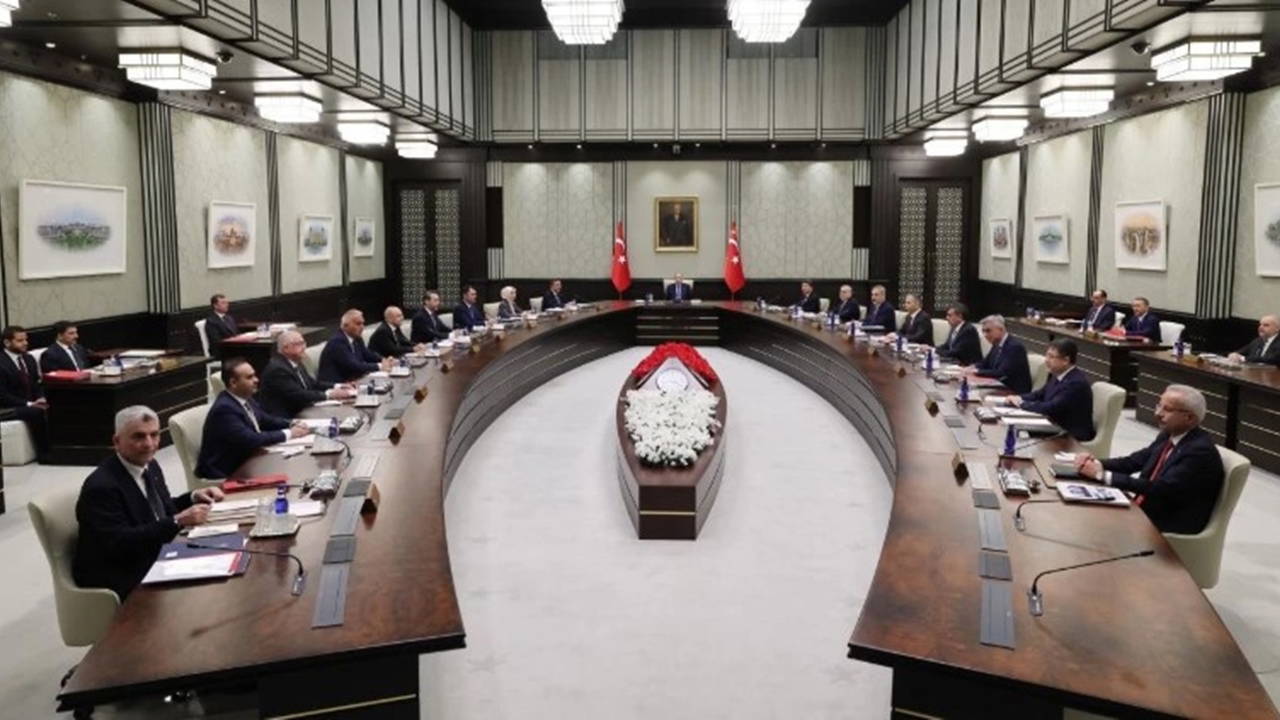 cumhurbaskanligi kabinesi bestepede toplandi 7BnWjWqK