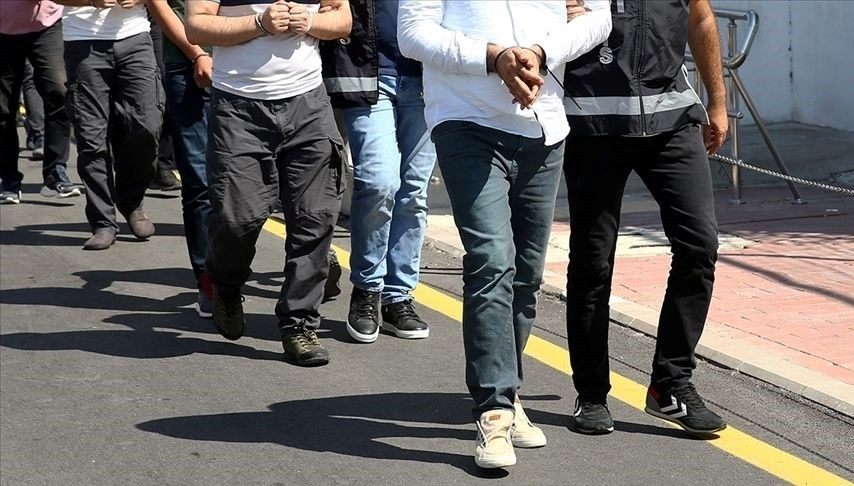 izmirde feto operasyonu 3 tutuklama vyP1BAh1