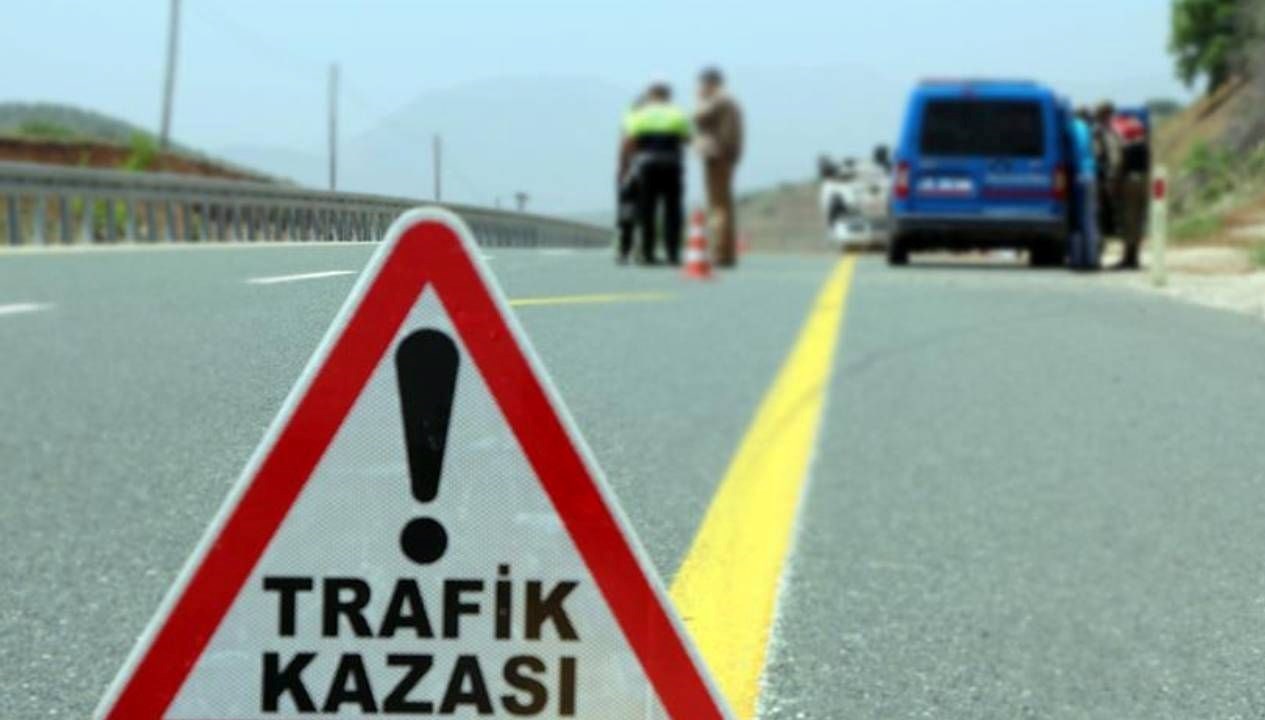 tavsanlida zincirleme trafik kazasi 7 yarali ntms4dN4