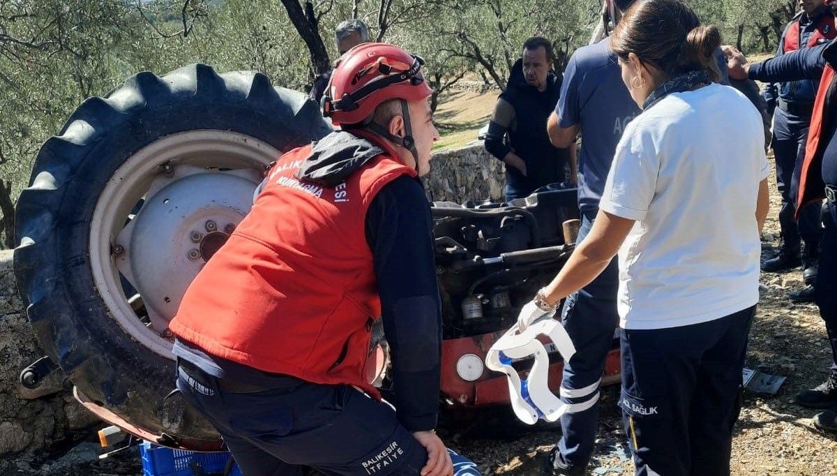 balikesirde traktor devrildi surucu yaralandi NfZBuk2w