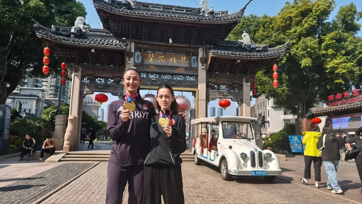 dunya tekvando sampiyonasinda altin madalyalar turkiyenin oldu 1xUFBgCv.jpg