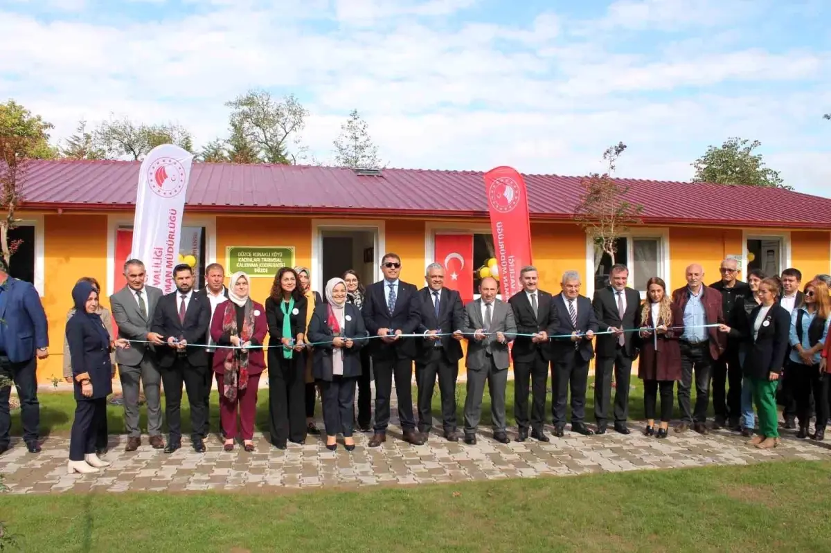 duzcede kadin ureticilerden tarimsal kalkinma kooperatifi acilisi yBpHslt6.jpg