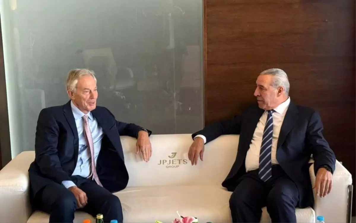 filistin devlet baskani yardimcisi al sheikh tony blair ile gazze planini gorustu zuJG4Ig1.jpg