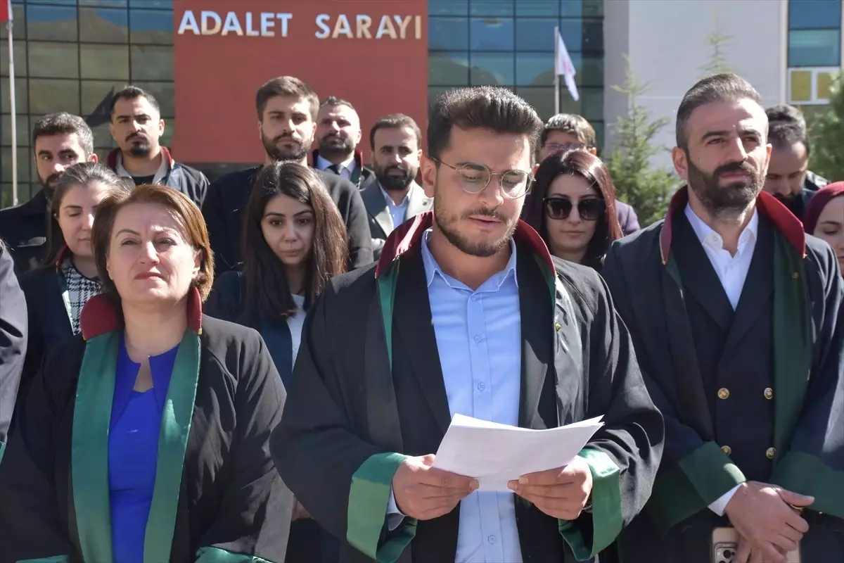 genc avukatlardan cmk ucretleri icin aciklama IkanANa2.jpg