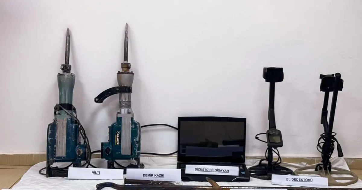 adiyamanda define avcilarina sucustu Lsb8FpBY.webp