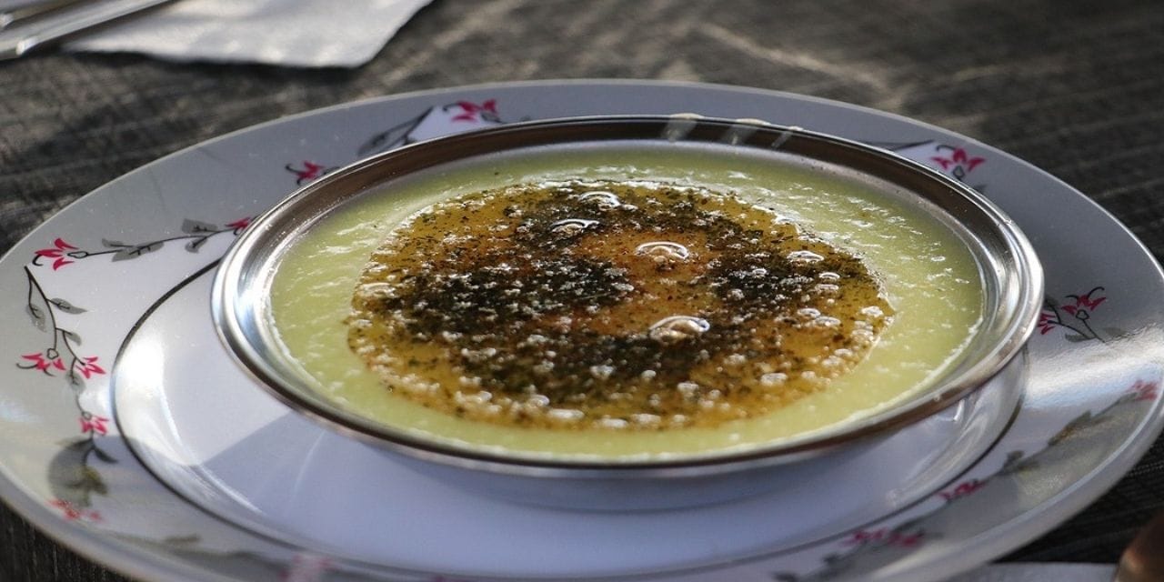 zengin ve fakir sofralarinin ortak yemegini acikladi ben ecevit corbasini cok severim XLzXOzKI.jpg