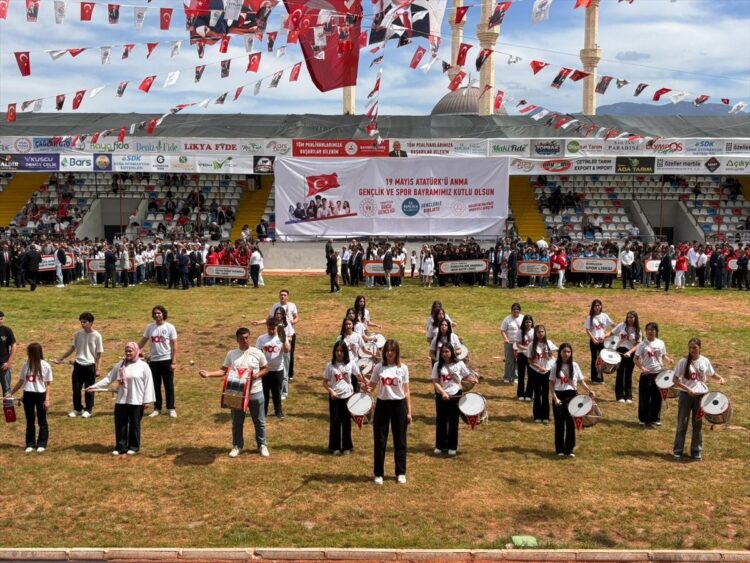 Antalya’da 19 Mayıs Neşesi: 7 İlçede Coşkulu Kutlamalar