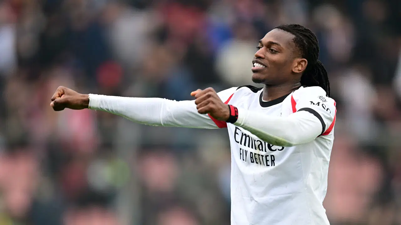 Rafael Leao’dan Fenerbahçe ve Galatasaray iddialarına yanıt: ‘Hazırlıklarıma başlamak üzereyim’ Haber gorseli